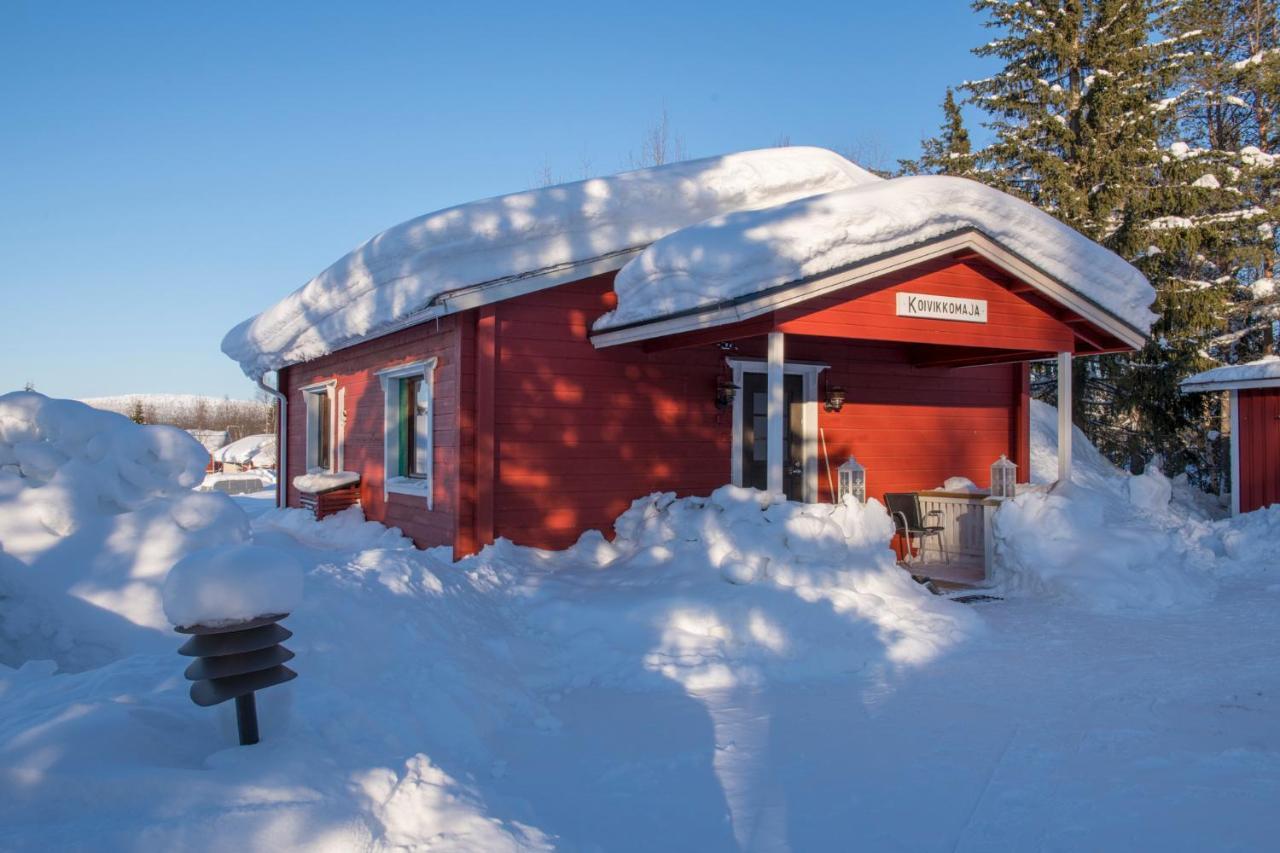 Yllaeksen Yoepuu Villa Akaslompolo Luaran gambar